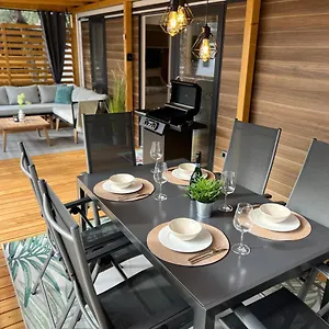https://mobile-homes-seashell-soline.hotelinzadar.com